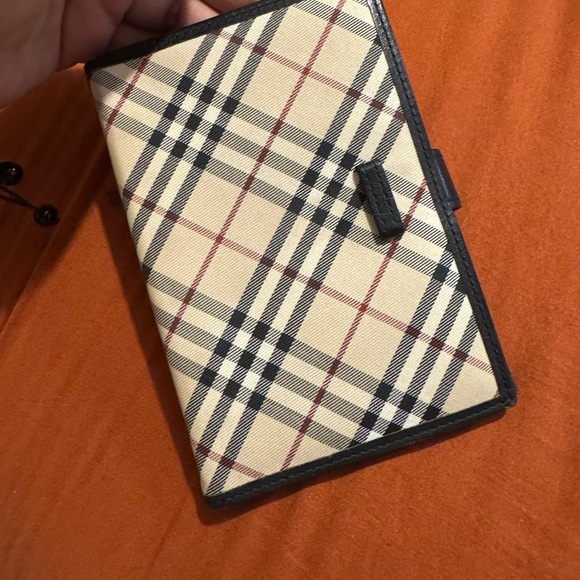Burberry Plaid Checkered Agenda - Picture 1 of 7